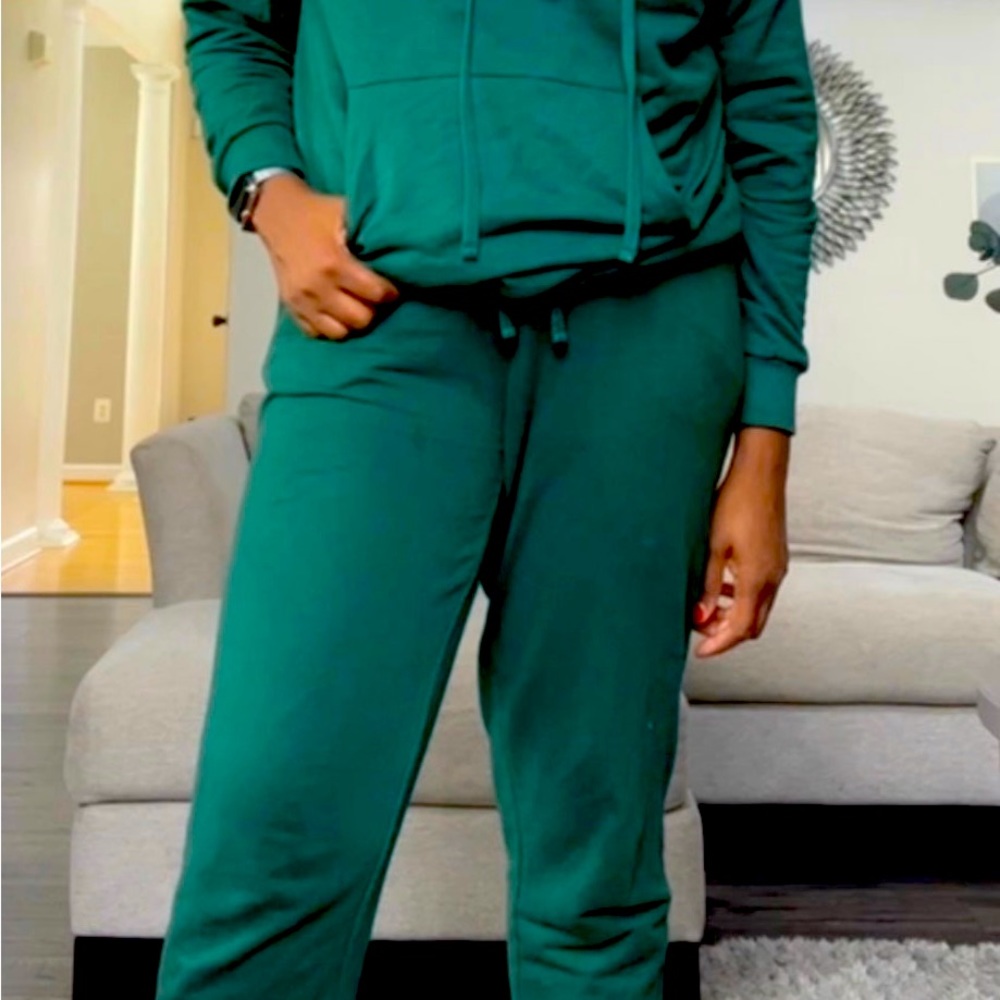 New Green track suit  set- - Picture 7 of 7